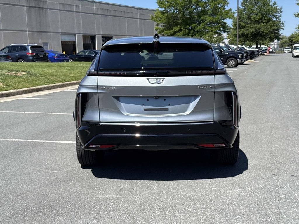 Certified 2025 Cadillac Lyriq Luxury w/ LPO, Floor Liner Package AWD/4WD image 24
