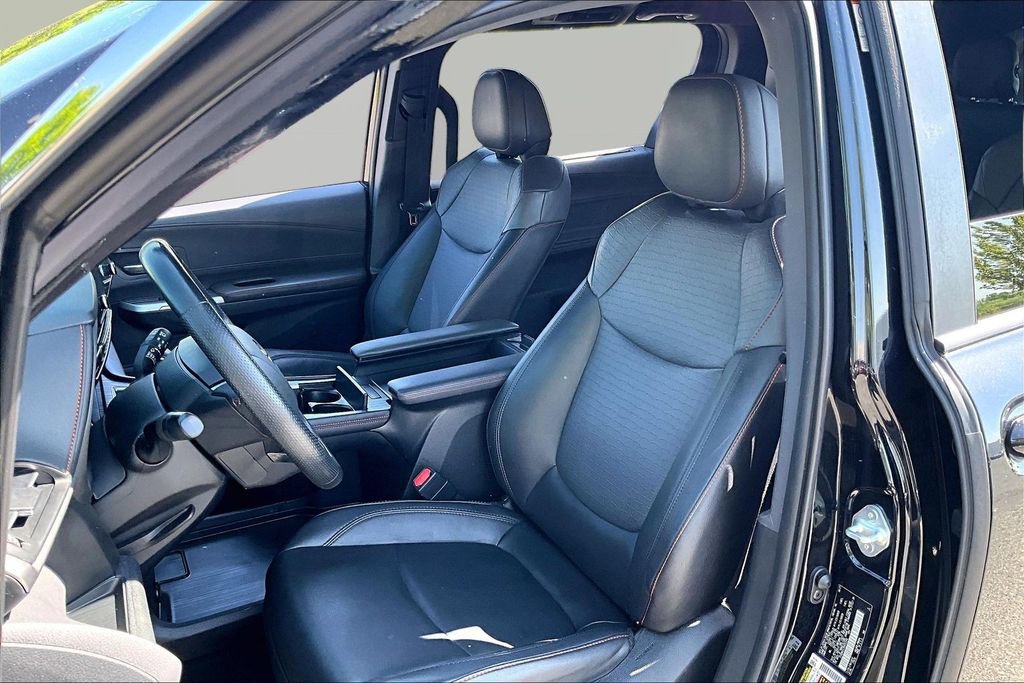 Used 2021 Toyota Sienna XSE w/ XSE Plus Package FWD image 17