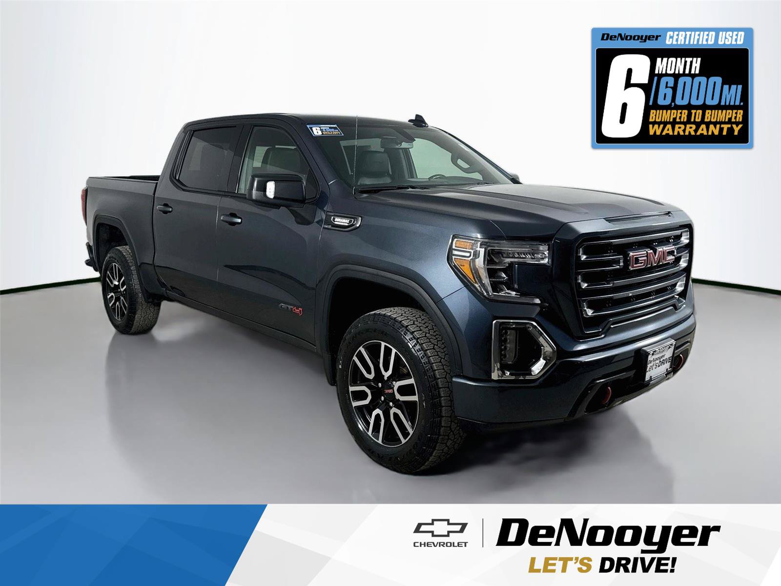 Used 2021 GMC Sierra 1500 AT4 w/ AT4 Preferred Package AWD/4WD image 1