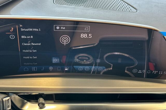 New 2026 Cadillac Lyriq Signature Sport w/ Nappa Leather Package image 18