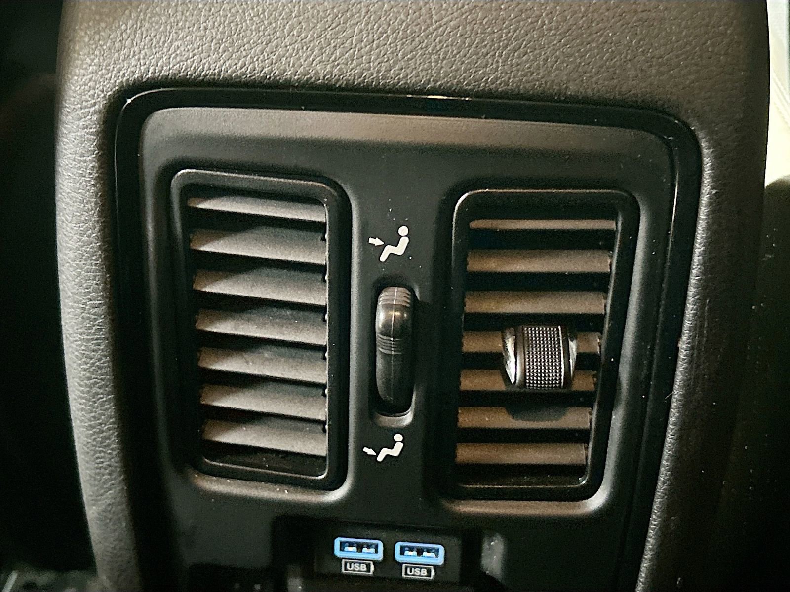 Used 2021 Dodge Durango GT image 25