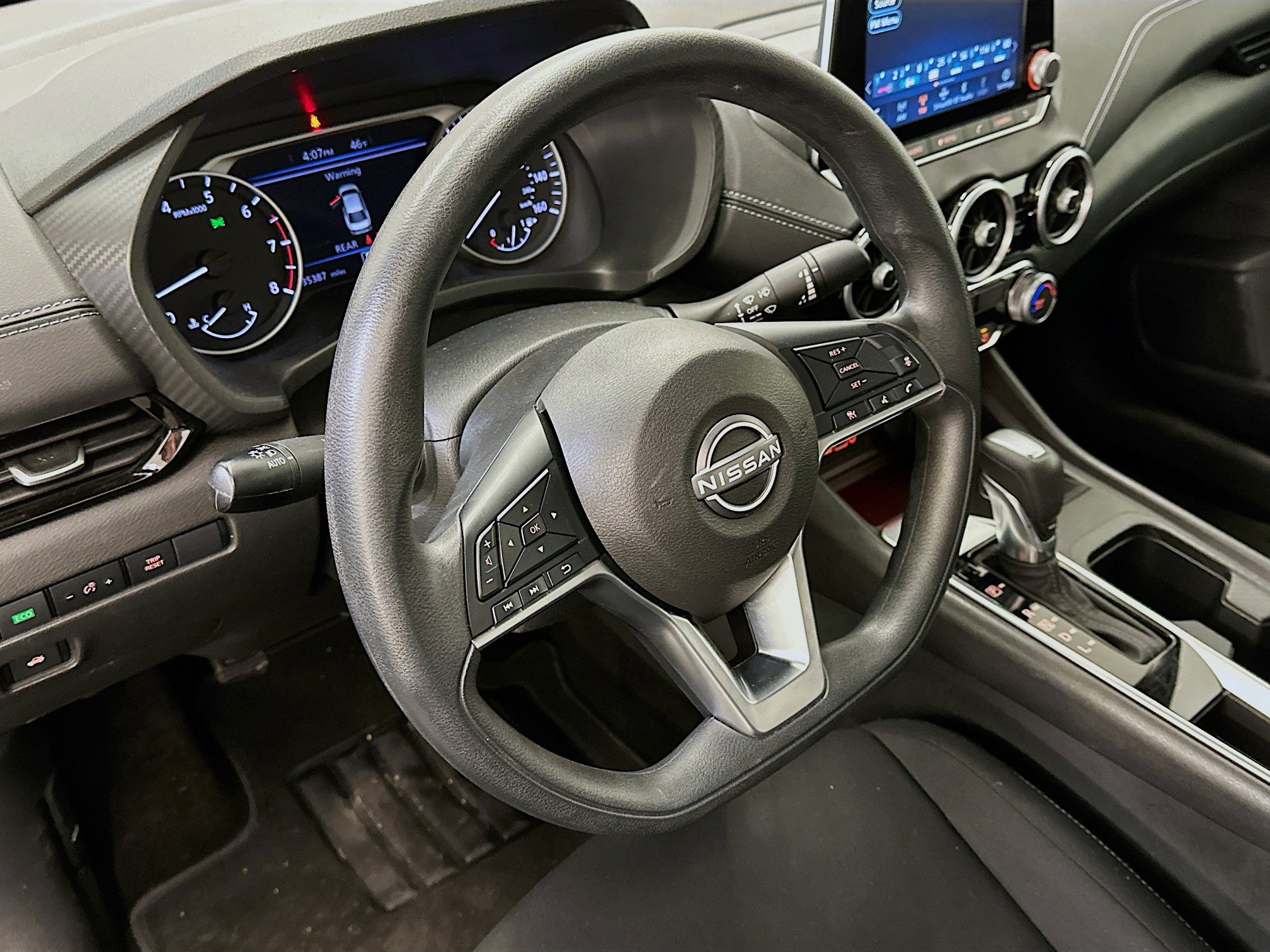 Used 2024 Nissan Sentra SV image 18