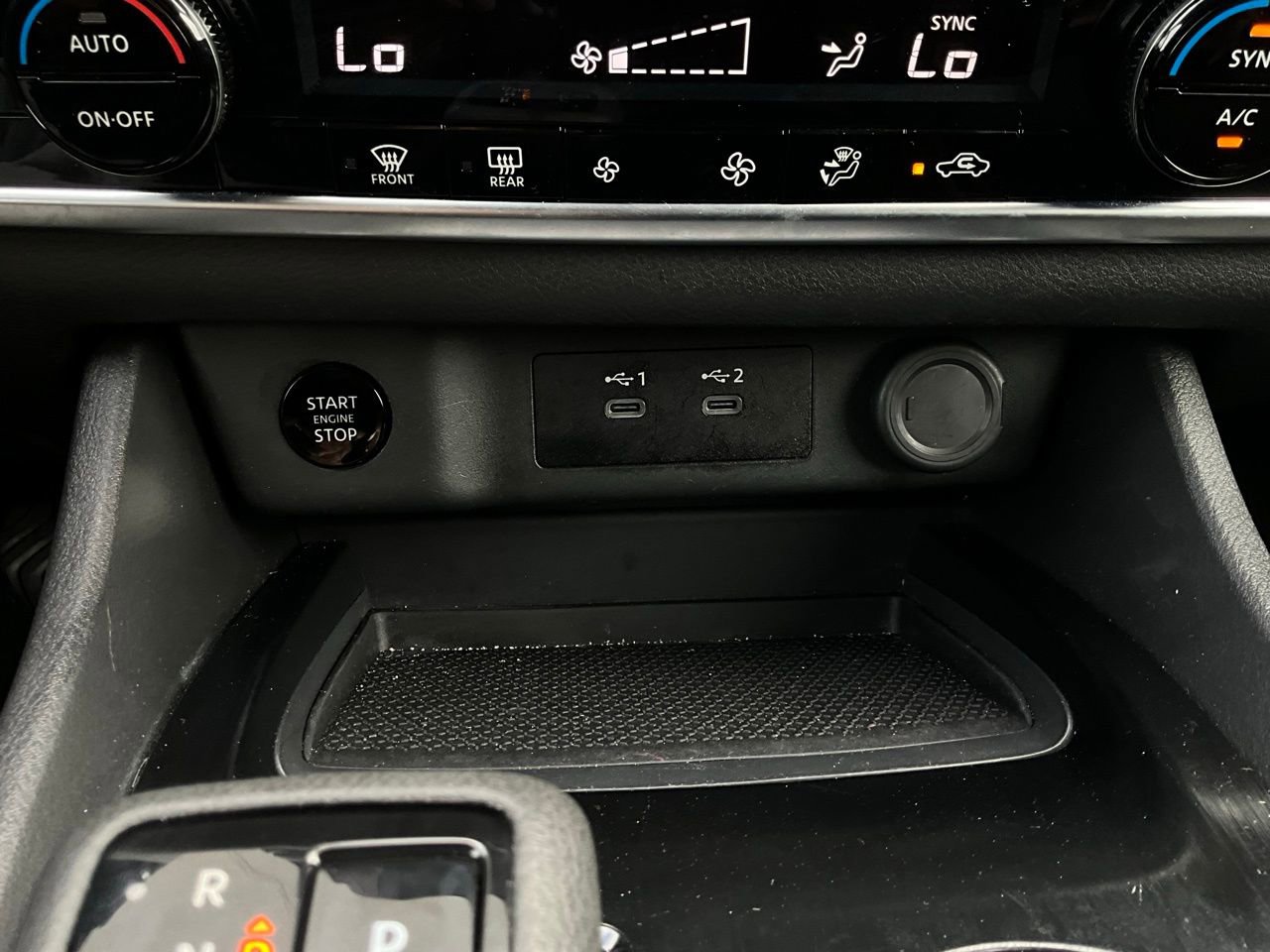 Used 2025 Nissan Rogue SV image 25