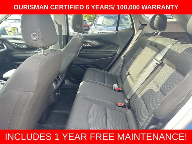 Used 2024 GMC Terrain SLE w/ Driver Convenience Package FWD image 17