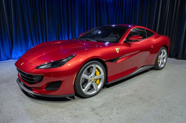 Used 2020 Ferrari Portofino image 1