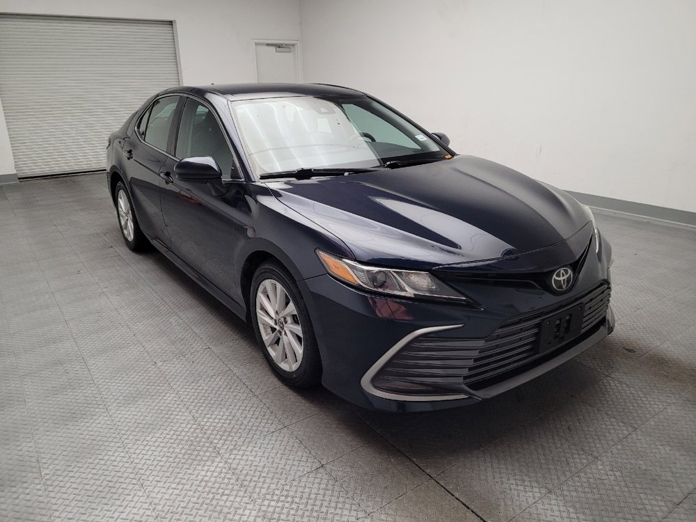 Used 2021 Toyota Camry LE FWD image 13