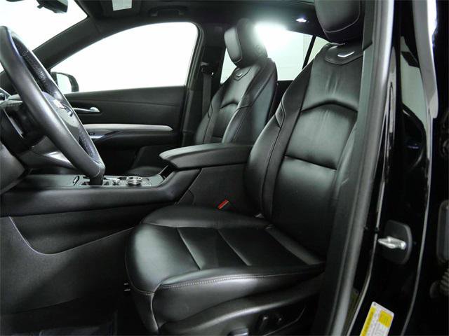 Used 2021 Cadillac XT4 Premium Luxury w/ Enhanced Visibility Package image 17
