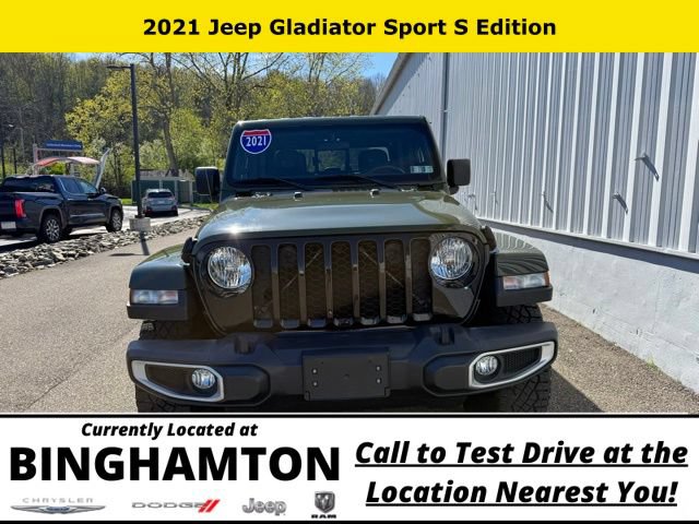Used 2021 Jeep Gladiator Sport AWD/4WD image 3