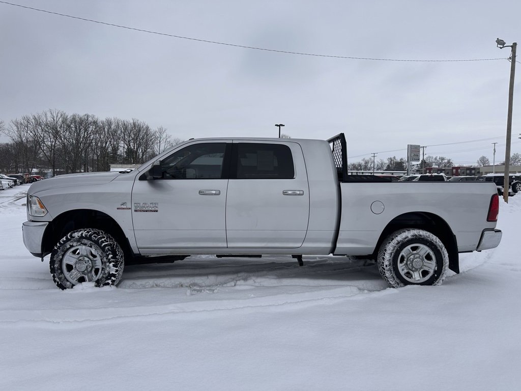 Used 2015 RAM 3500 SLT w/ Cold Weather Group image 9