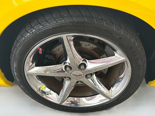 Used 2012 Chevrolet Corvette Convertible w/ 3LT Preferred Equipment Group RWD image 27