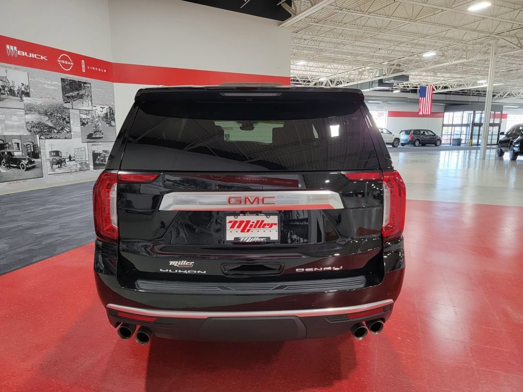 Certified 2024 GMC Yukon XL Denali w/ Denali Reserve Package AWD/4WD image 5