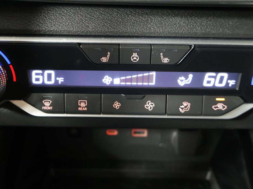 Used 2024 Nissan Altima 2.5 SL AWD/4WD image 47