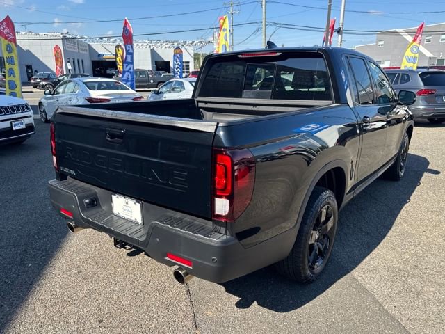 Certified 2024 Honda Ridgeline Black Edition image 18