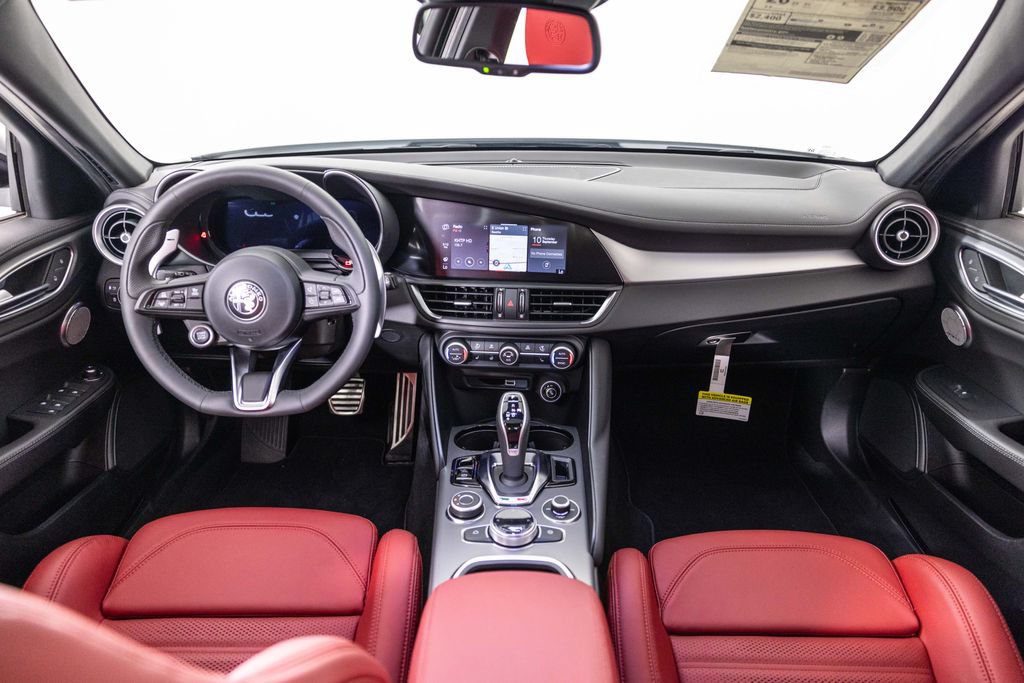 New 2026 Alfa Romeo Giulia AWD image 23