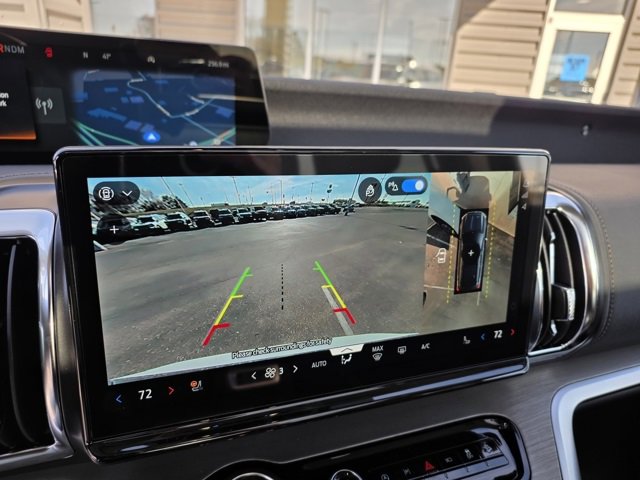 New 2025 Ford Expedition Max Platinum w/ Driver's Package image 25