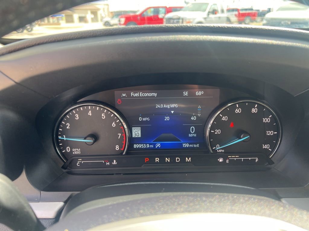 Used 2020 Ford Explorer XLT w/ Equipment Group 202A image 18