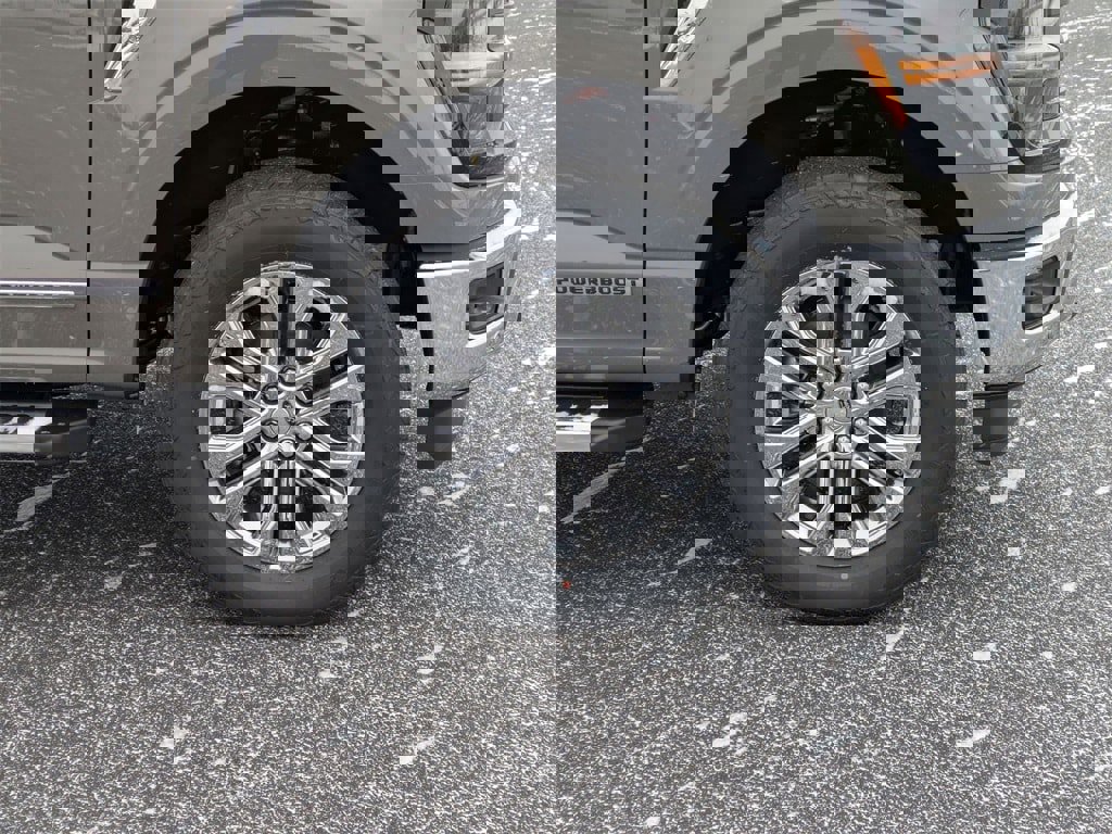 New 2025 Ford F150 XLT w/ Equipment Group 302A MID image 22