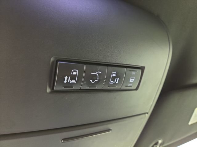 Used 2020 Dodge Grand Caravan GT FWD image 25