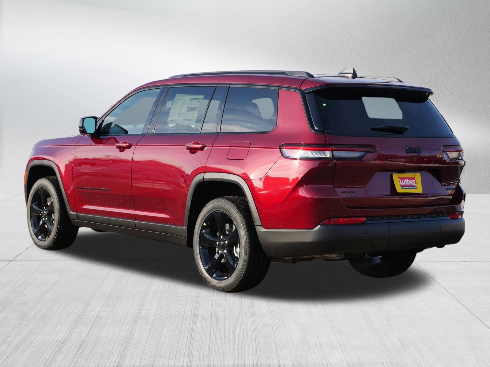 New 2025 Jeep Grand Cherokee L Limited w/ Black Appearance Package image 3