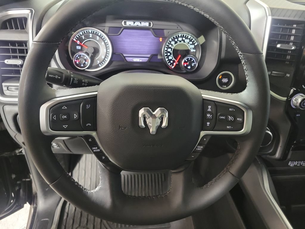 Used 2025 RAM 1500 Big Horn RWD image 16