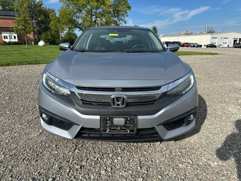 Used 2017 Honda Civic Touring image 2