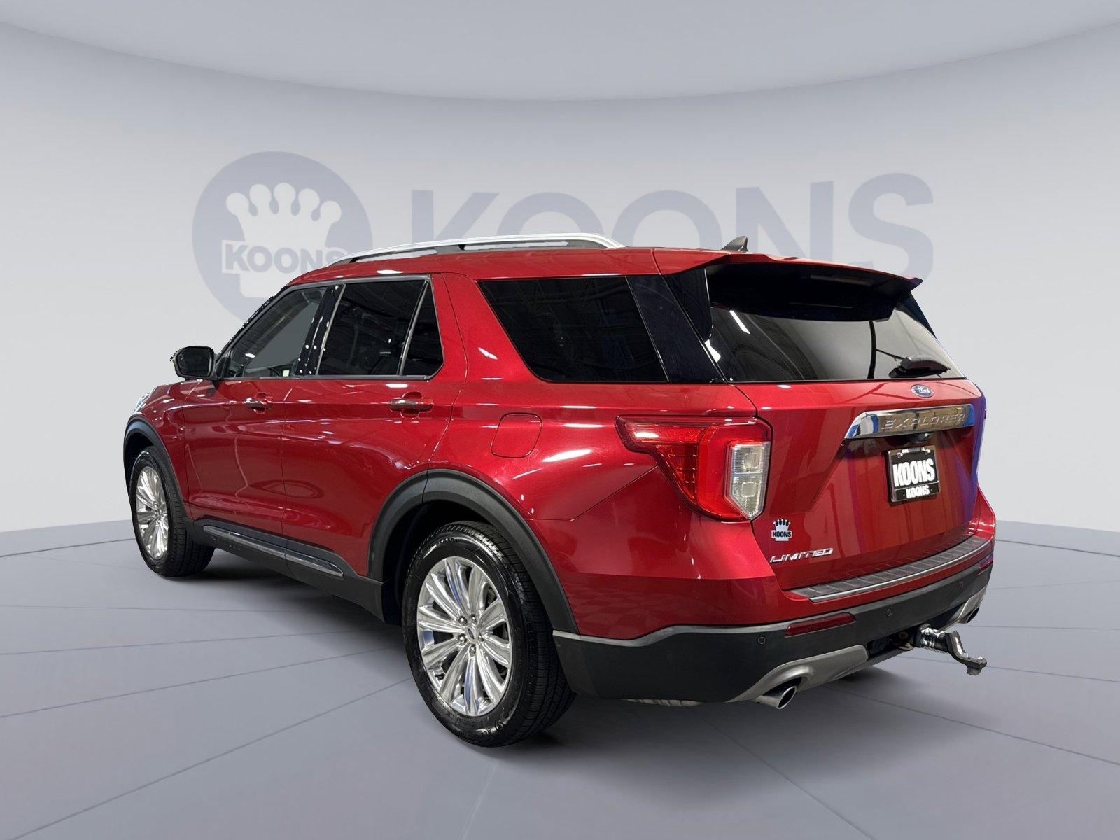 Certified 2022 Ford Explorer Limited w/ Equipment Group 301A RWD image 4