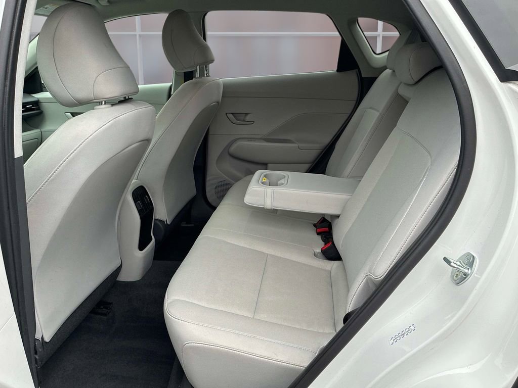 Used 2024 Hyundai Kona SEL w/ Convenience Package image 14