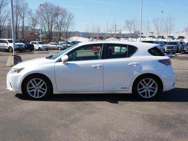 Used 2017 Lexus CT 200h w/ Seat Comfort Package image 4