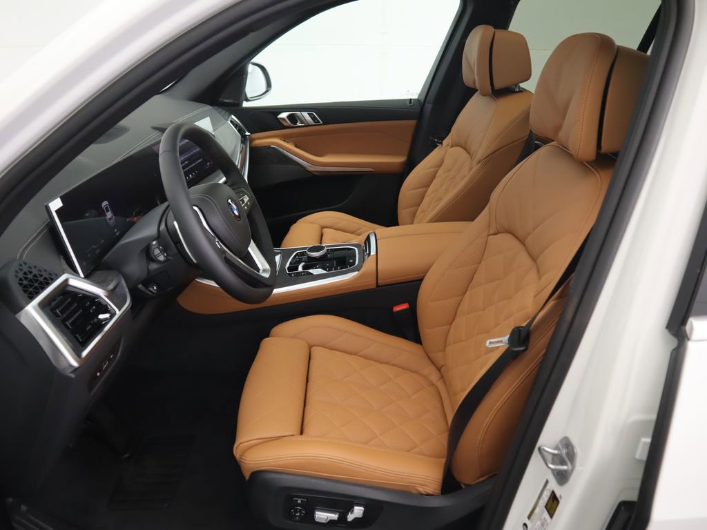 Certified 2026 BMW X5 sDrive40i w/ Climate Comfort Package RWD image 21
