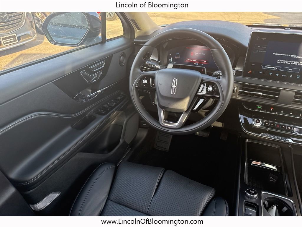 New 2025 Lincoln Corsair Reserve w/ Equipment Group 202A image 19