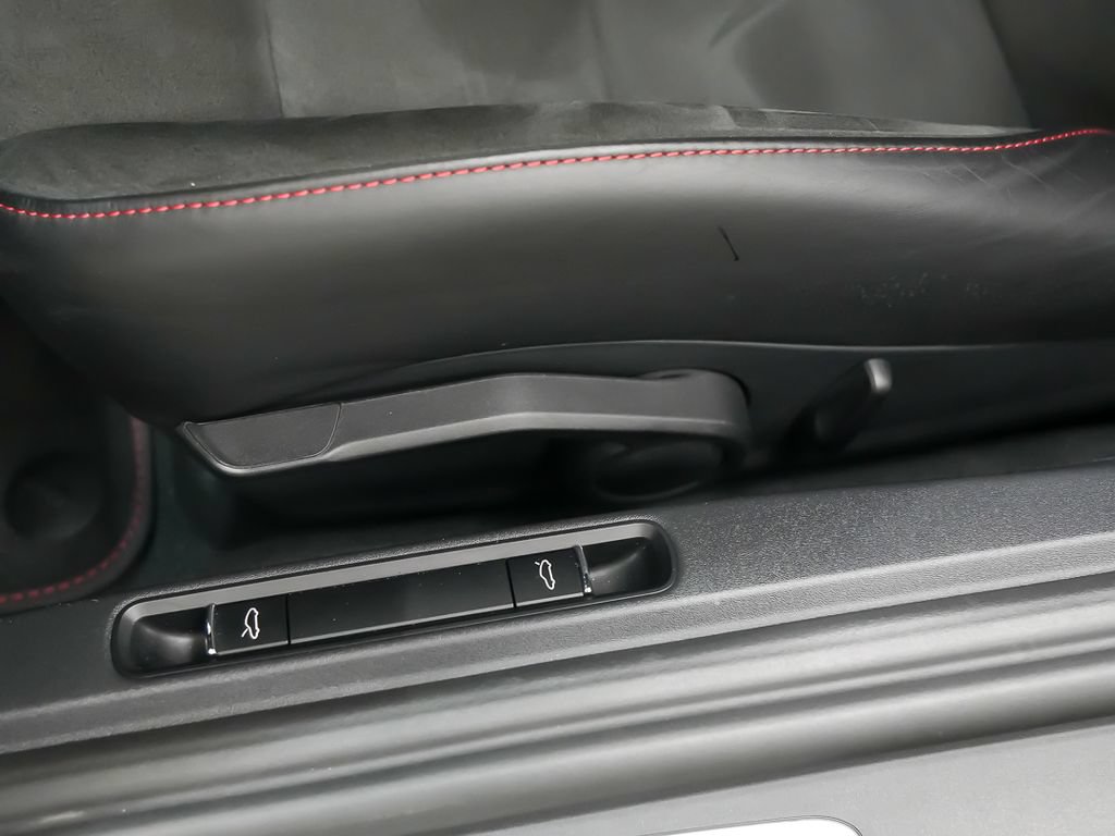 Certified 2021 Porsche 718 Cayman GTS RWD image 21