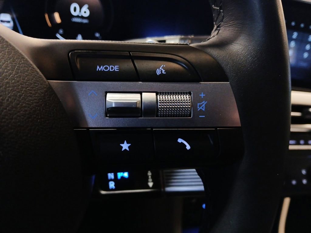 Certified 2025 Hyundai Tucson Limited image 19