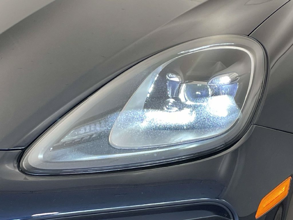 Used 2023 Porsche Cayenne S AWD/4WD image 15