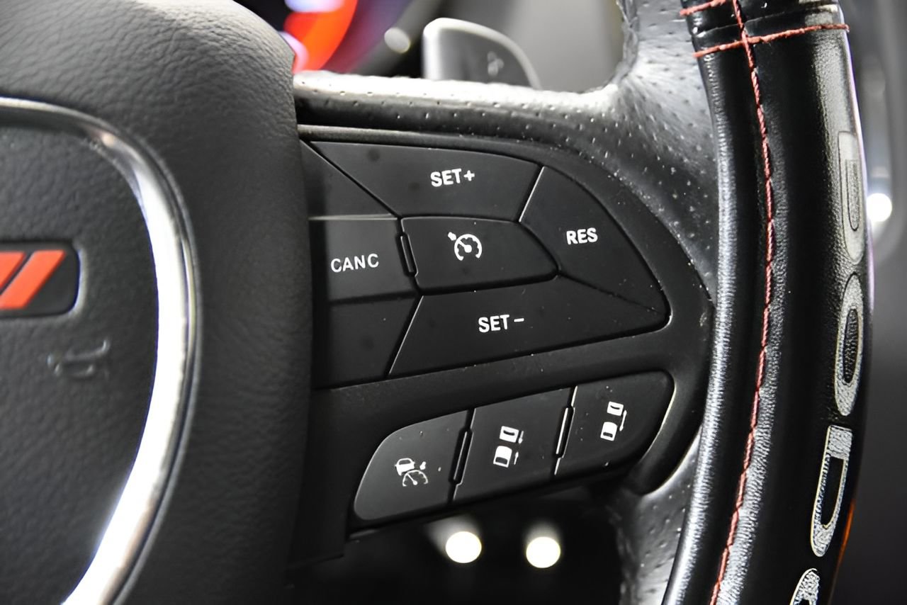 Used 2020 Dodge Durango R/T w/ Technology Group image 21