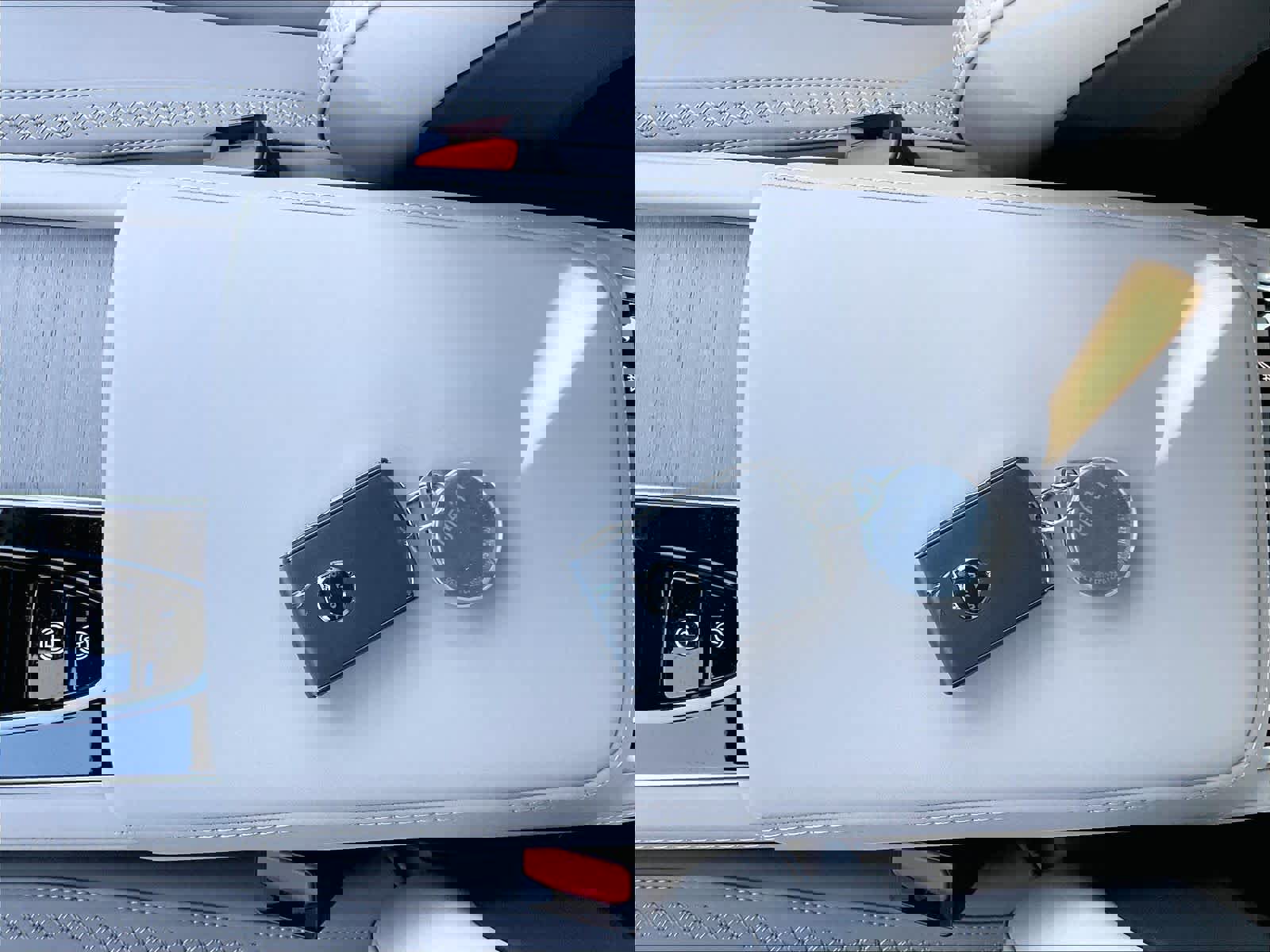 New 2026 Volvo XC90 T8 Plus w/ Protection Package Premier image 35