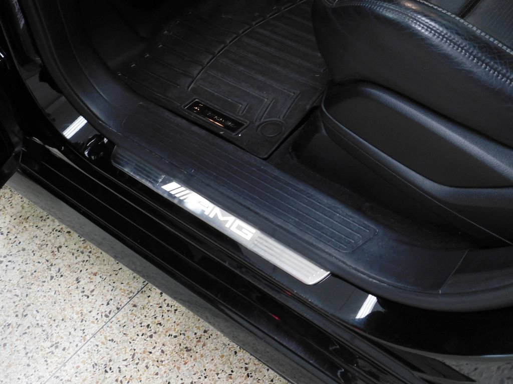 Used 2014 Mercedes-Benz ML 63 AMG 4MATIC image 25