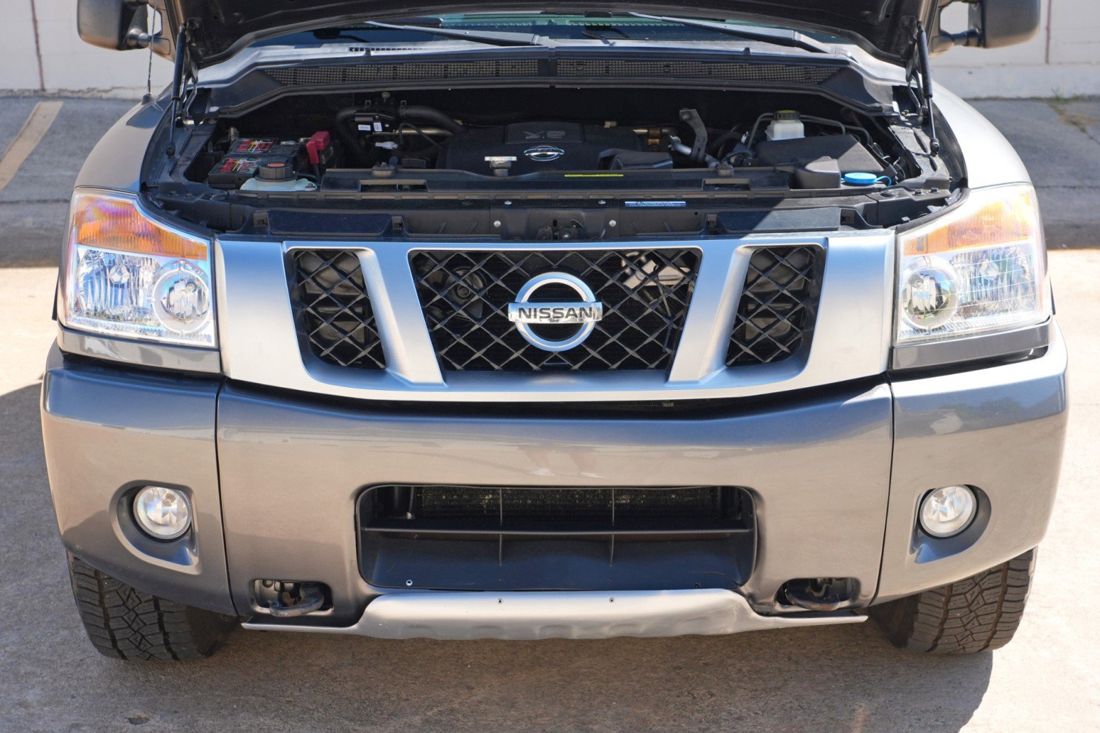 Used 2015 Nissan Titan PRO-4X AWD/4WD image 7