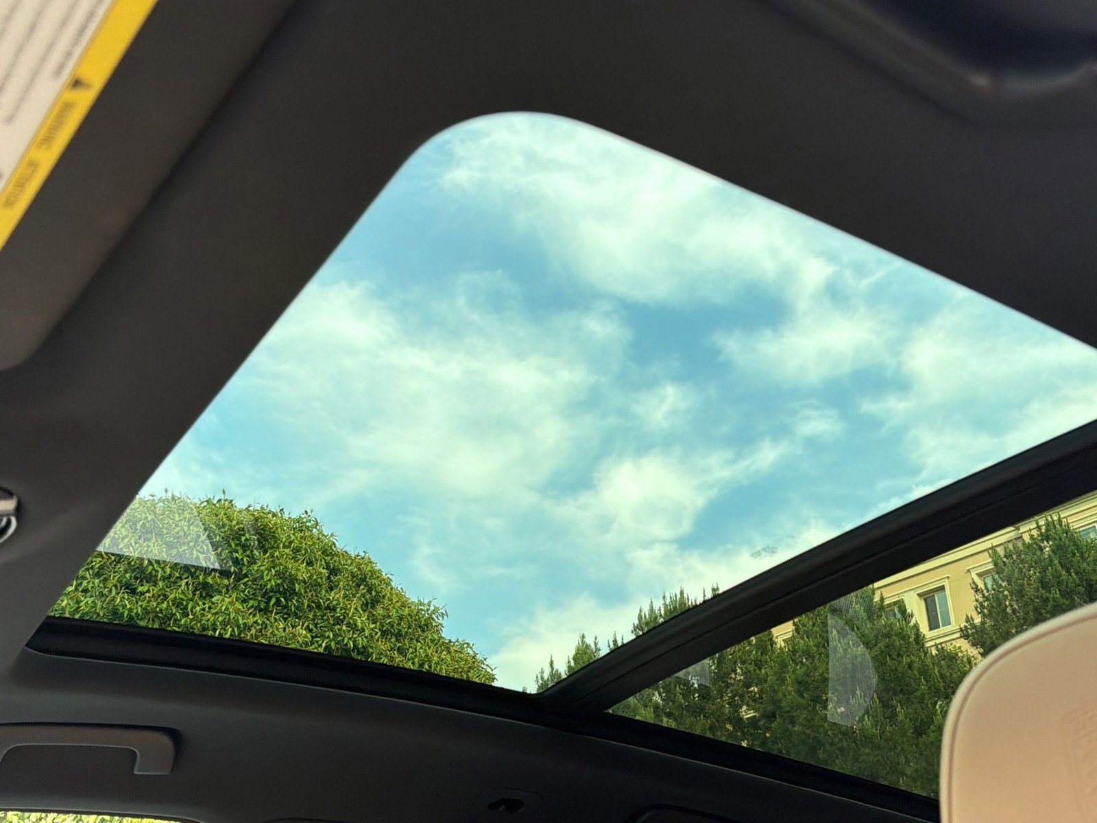 Used 2023 Porsche Cayenne S image 16