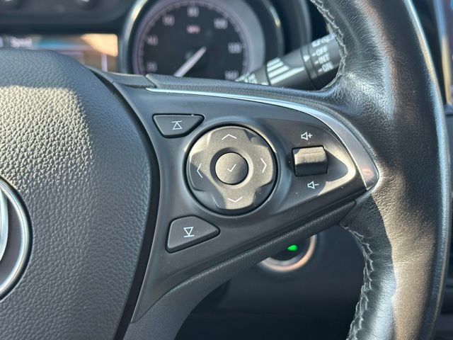 Used 2020 Buick Envision Essence image 17