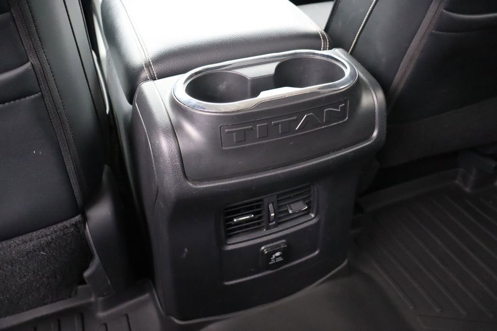 Used 2018 Nissan Titan PRO-4X image 39