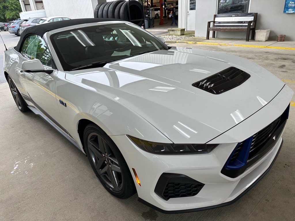 New 2025 Ford Mustang GT RWD image 8