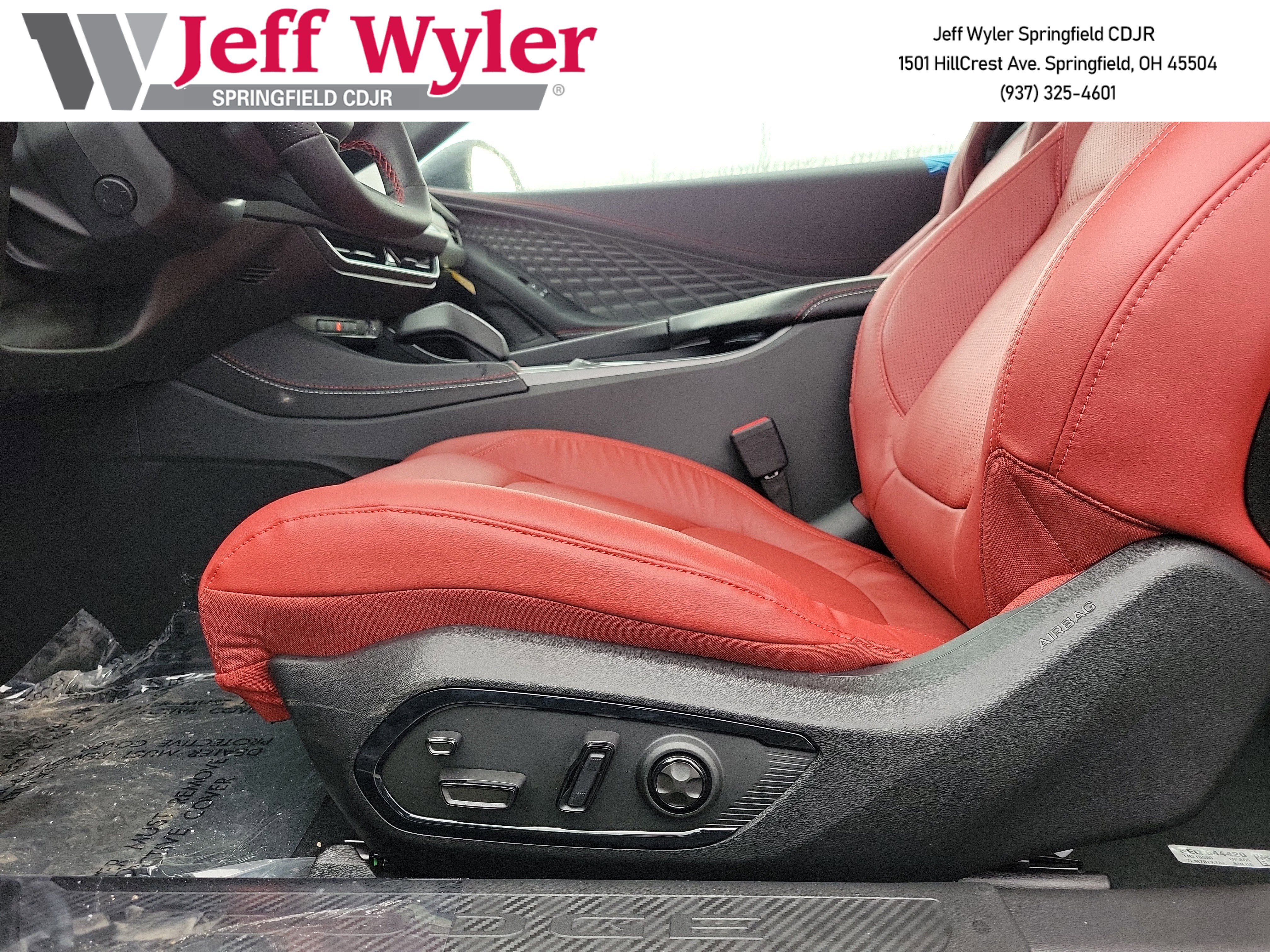 New 2026 Dodge Charger Daytona Scat Pack image 9