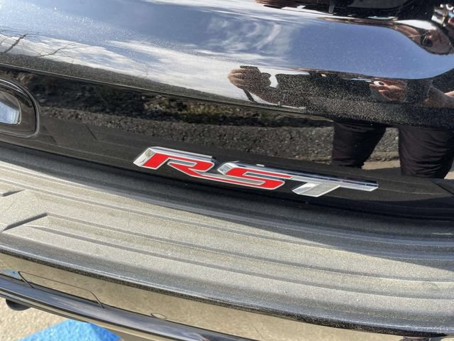 Used 2023 Chevrolet Suburban RST AWD/4WD image 10
