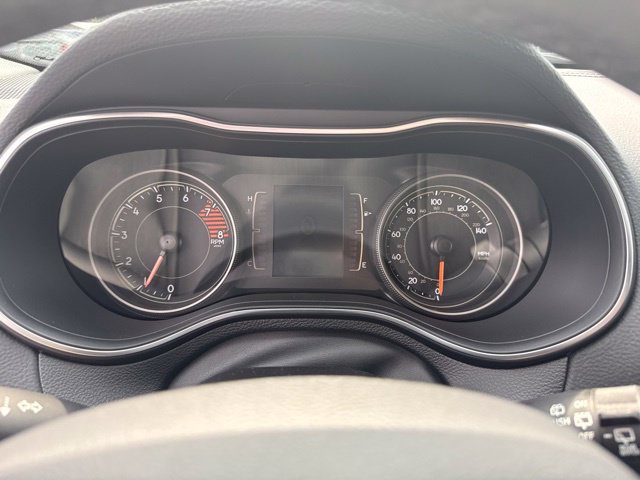Used 2022 Jeep Cherokee Latitude AWD/4WD image 23