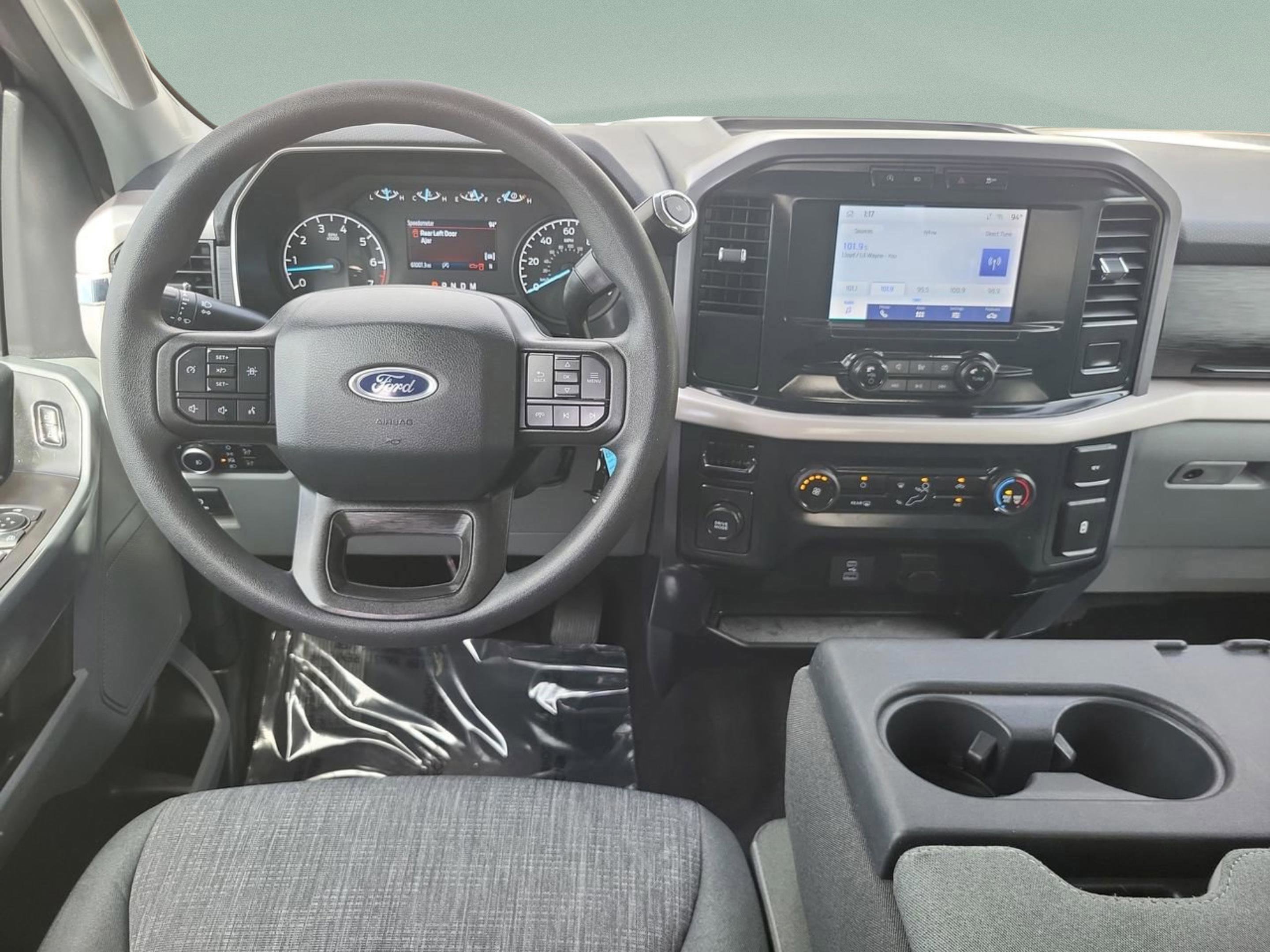 Used 2023 Ford F150 XLT image 7