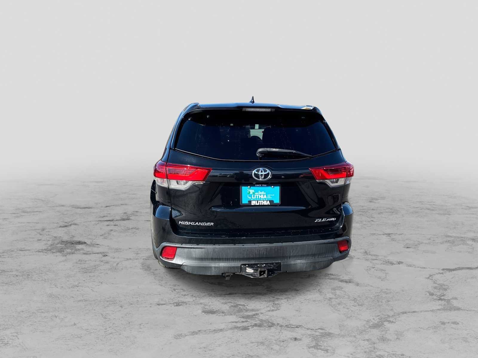 Used 2019 Toyota Highlander XLE image 7