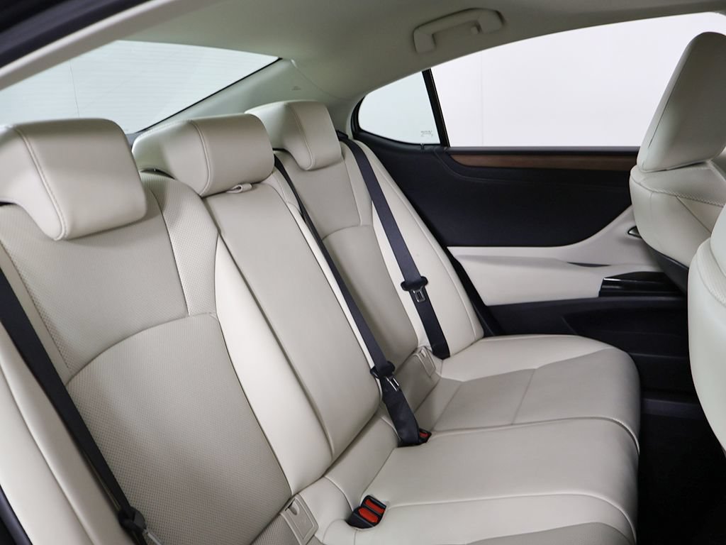 Used 2024 Lexus ES 350 w/ Premium Package FWD image 33