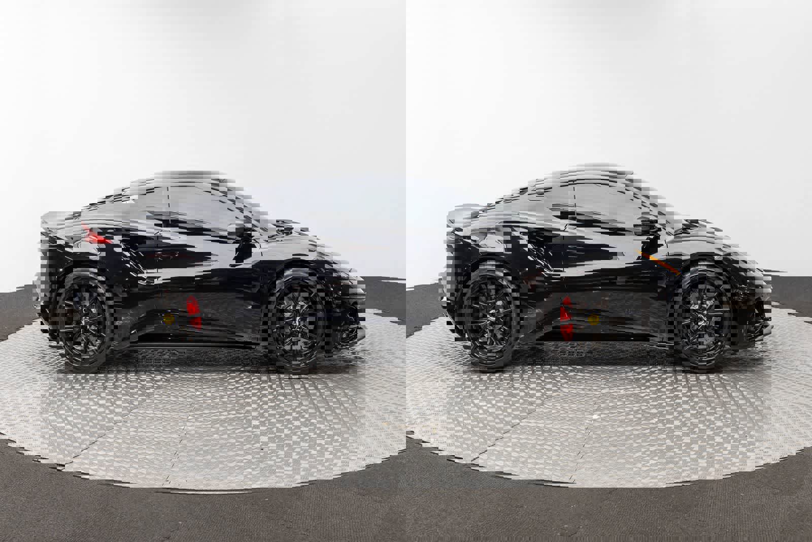 Used 2024 Lotus Emira First Edition RWD image 44