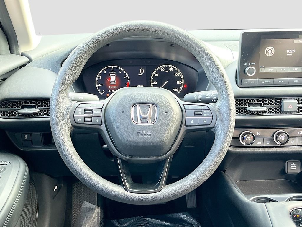 Used 2023 Honda HR-V LX image 11