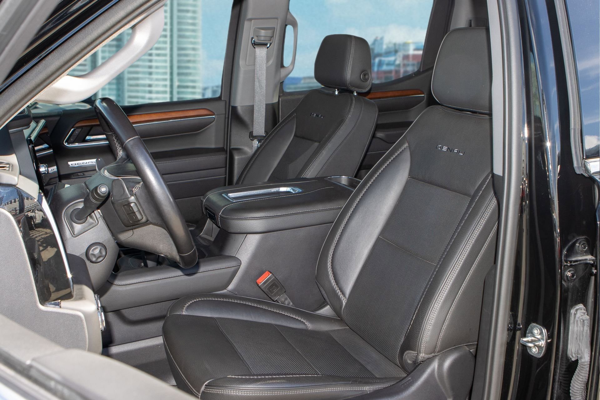 Used 2022 GMC Sierra 1500 Denali w/ Technology Package image 15